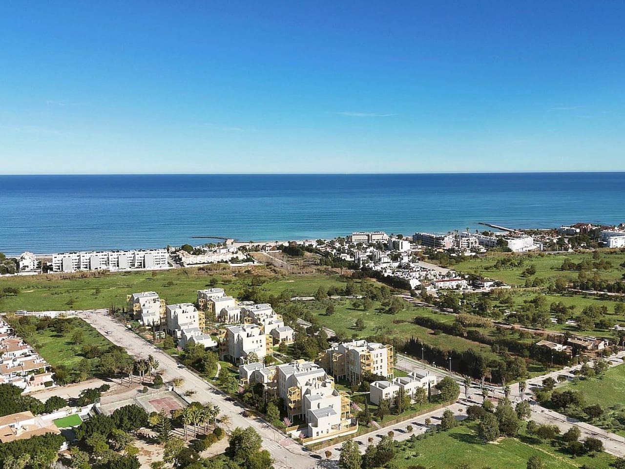 1 bedroom Apartment for sale in Denia with pool - € 232,000 (Ref: 9462543)