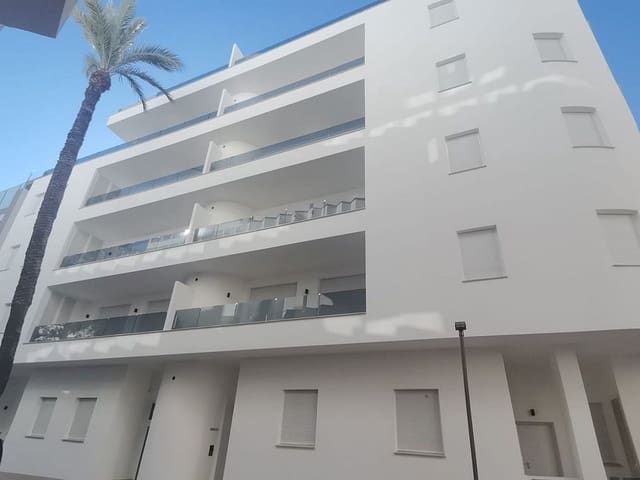 Ático de 1 habitación en Torrevieja en venta con piscina - 425.000 € (Ref: 9476187)