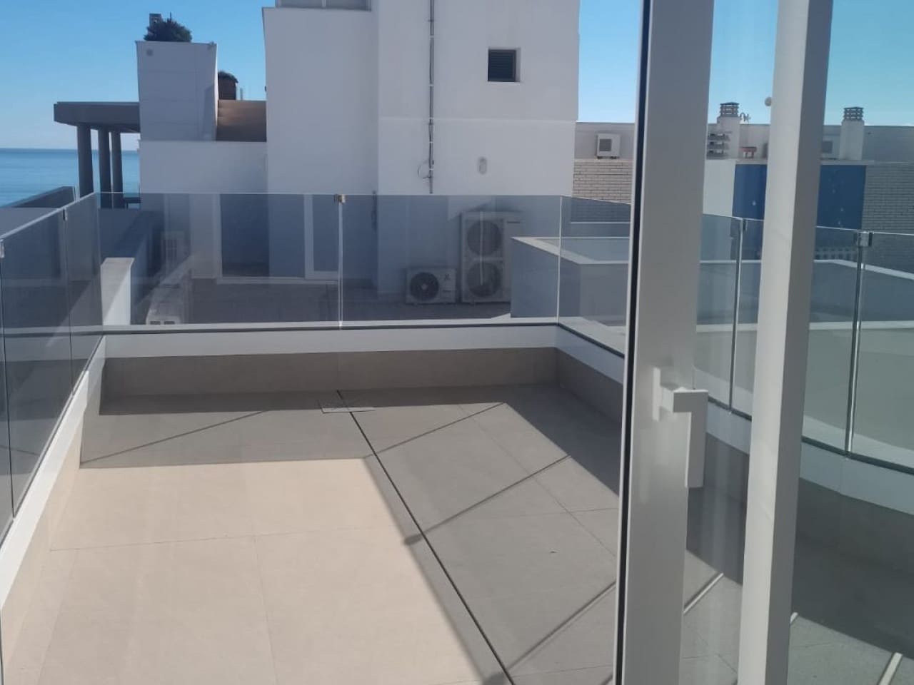 1 bedroom Penthouse for sale in Torrevieja with pool - € 425,000 (Ref: 9476187)