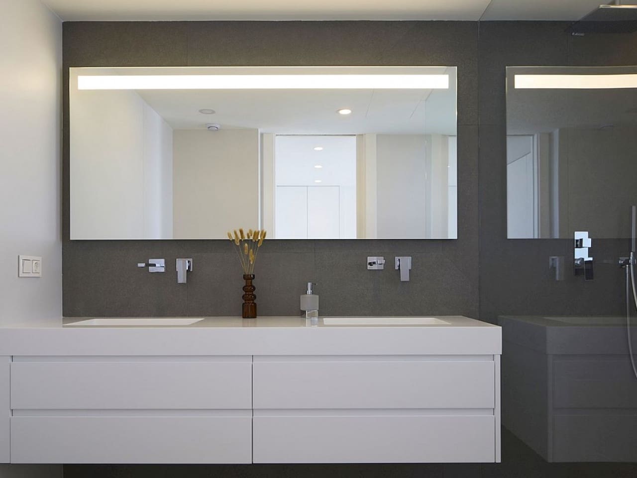 4 bedroom Villa for sale in Altea with pool - € 2,345,000 (Ref: 9482162)