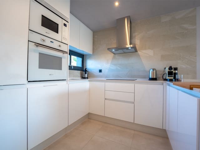 3 quarto Apartamento para venda em El Raso, Guardamar del Segura com piscina - 289 900 € (Ref: 9491444)