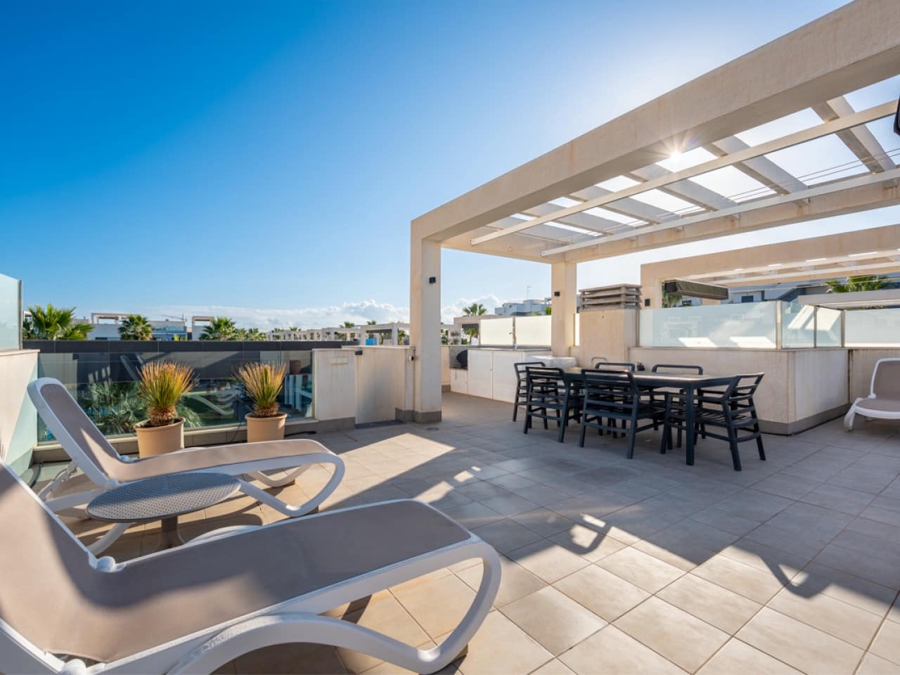 3 bedroom Apartment for sale in El Raso with pool - € 289,900 (Ref: 9491444)