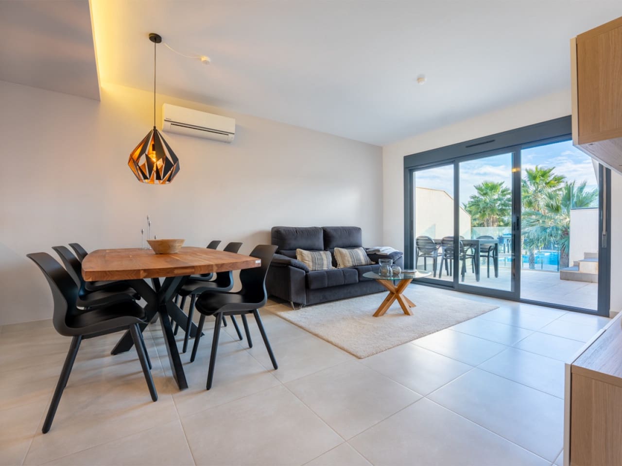 3 bedroom Apartment for sale in El Raso with pool - € 289,900 (Ref: 9491444)