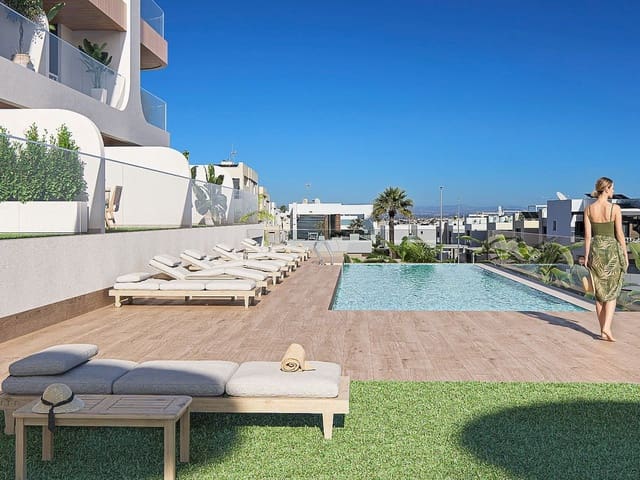 3 quarto Penthouse para venda em Benijófar com piscina - 399 900 € (Ref: 9508964)