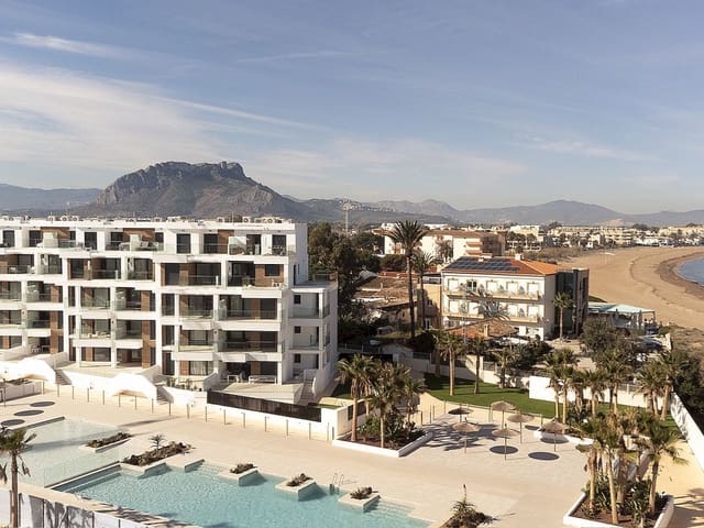 2 soveværelse Penthouse til salg i Las Marinas / Les Marines, Dénia med swimmingpool garage - € 499.000 (Ref: 9516002)