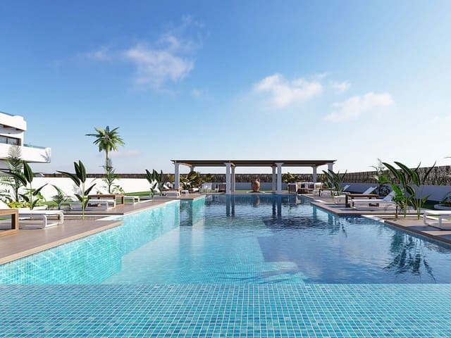 3 soveværelse Rækkehus til salg i Los Alcázares med swimmingpool - € 399.900 (Ref: 9524537)