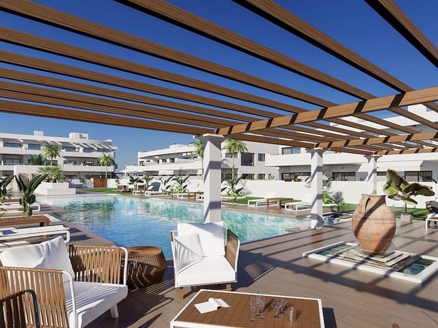 3 soveværelse Penthouse til salg i Los Alcázares med swimmingpool - € 399.900 (Ref: 9524538)