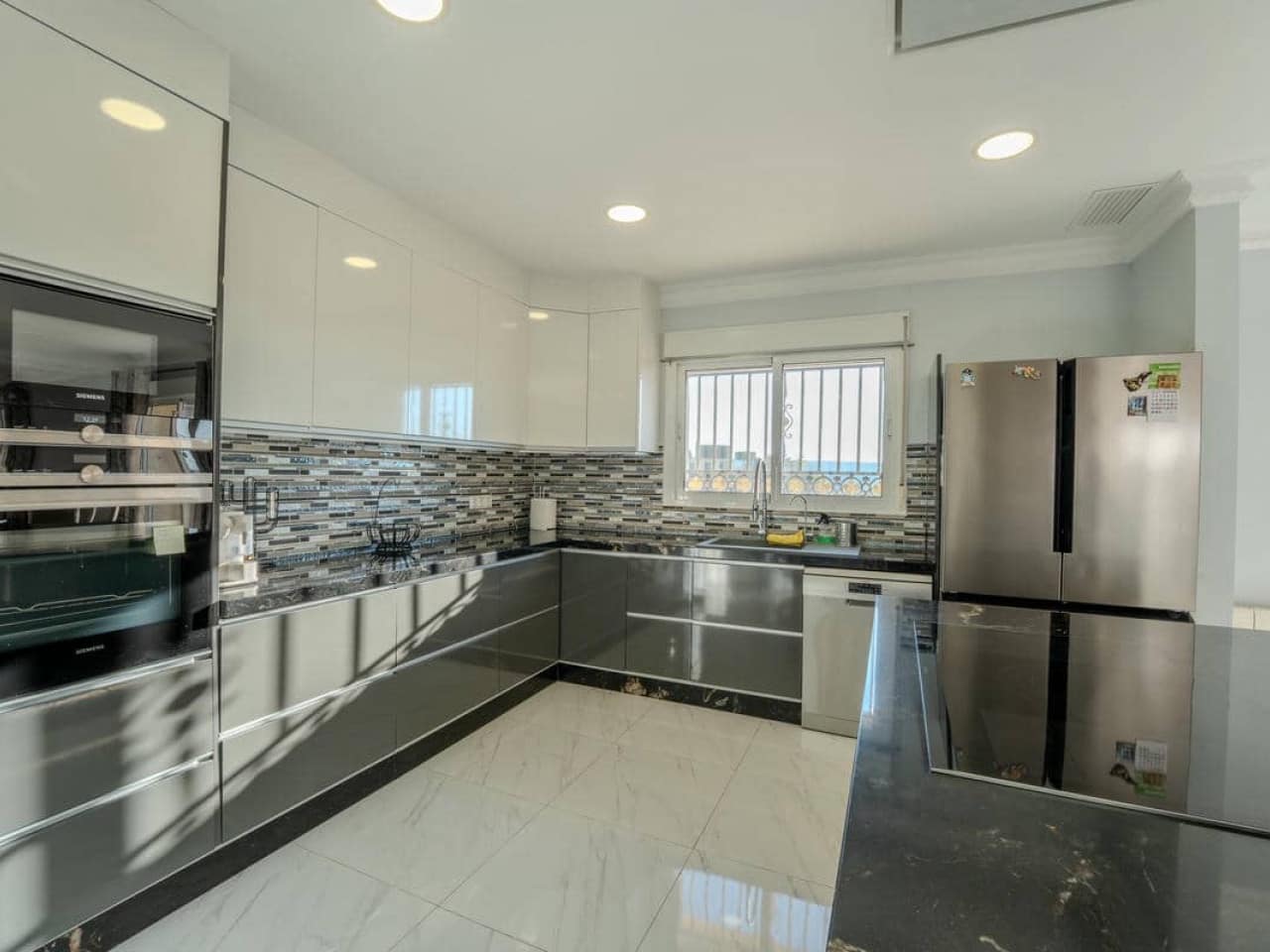 9 sypialnia Willa na sprzedaż w San Fulgencio z basenem - 849 000 € (Ref: 9548548)