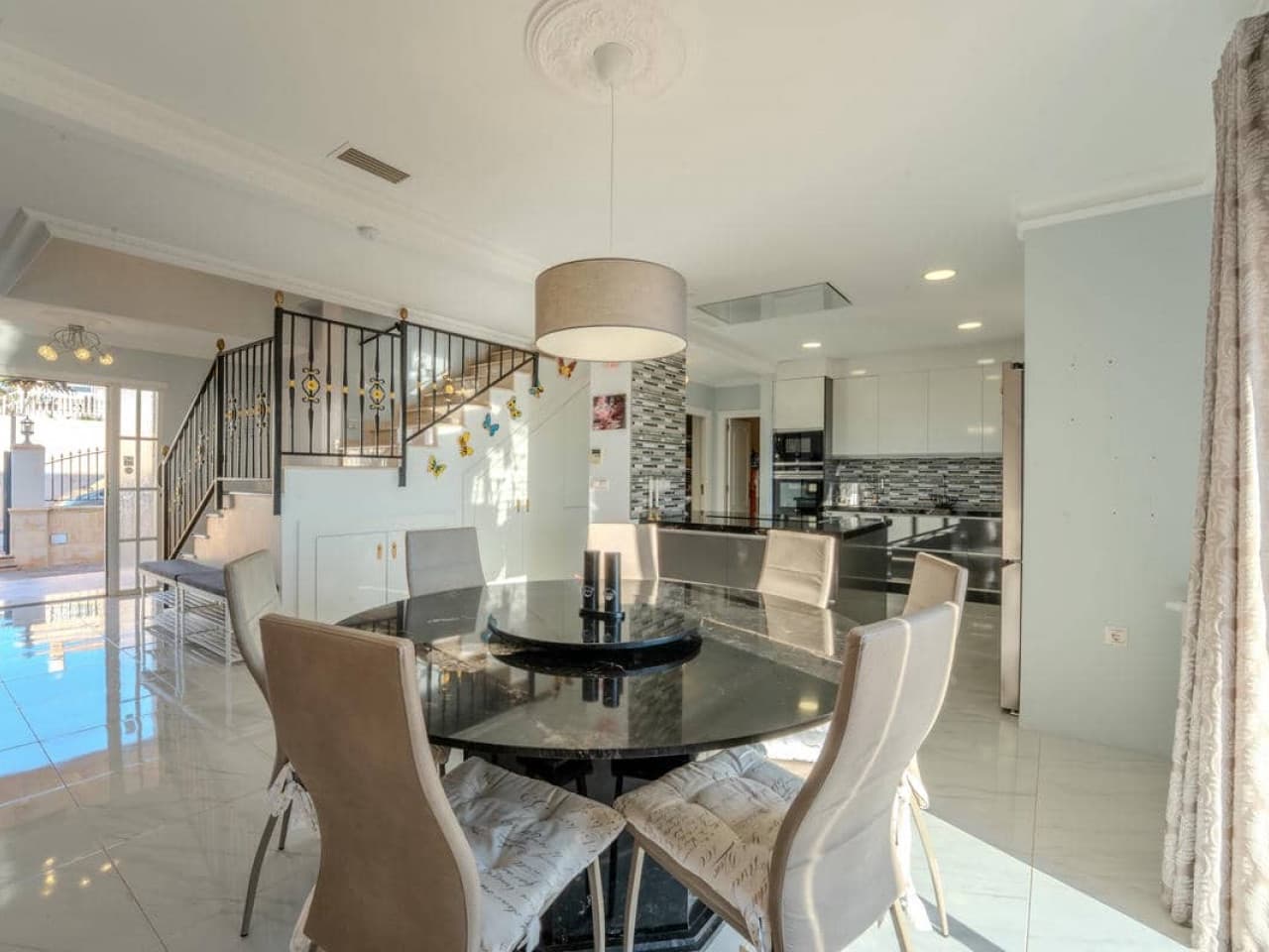 9 sypialnia Willa na sprzedaż w San Fulgencio z basenem - 849 000 € (Ref: 9548548)