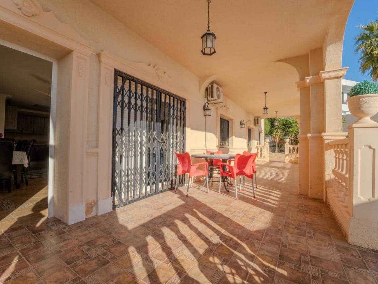 9 sypialnia Willa na sprzedaż w San Fulgencio z basenem - 849 000 € (Ref: 9548548)