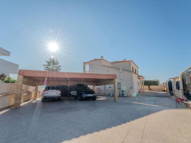 9 camera da letto Villa in vendita in San Fulgencio con piscina - 849.000 € (Rif: 9548548)