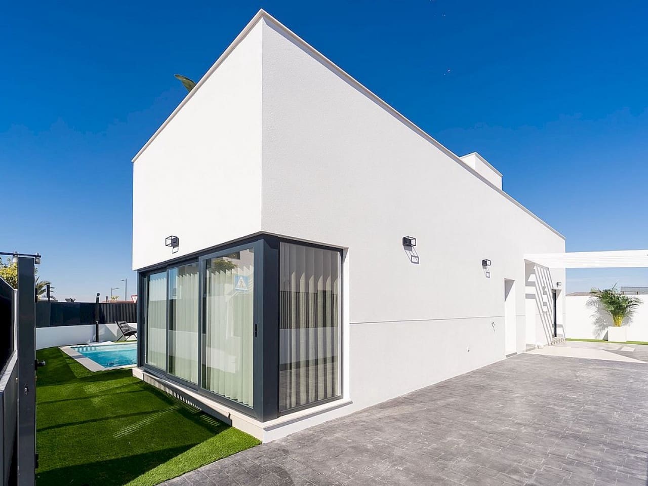 3 sypialnia Willa na sprzedaż w Torre-Pacheco z basenem garażem - 869 900 € (Ref: 9551948)