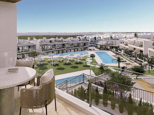 2 soveværelse Rækkehus til salg i Los Balcones med swimmingpool - € 283.000 (Ref: 9562149)