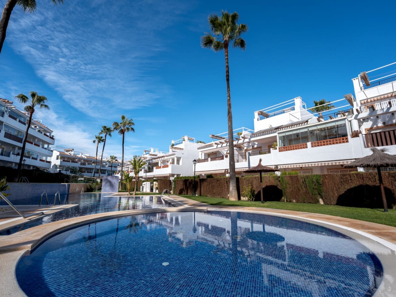 2 makuuhuone Huoneisto myytävänä paikassa Los Dolses mukana uima-altaan - 199 500 € (Ref: 9583110)