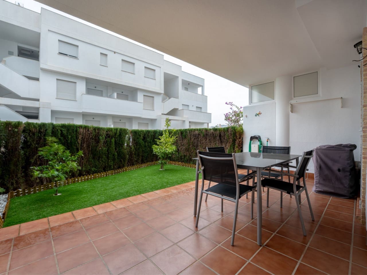 2 makuuhuone Huoneisto myytävänä paikassa Los Dolses mukana uima-altaan - 199 500 € (Ref: 9583110)