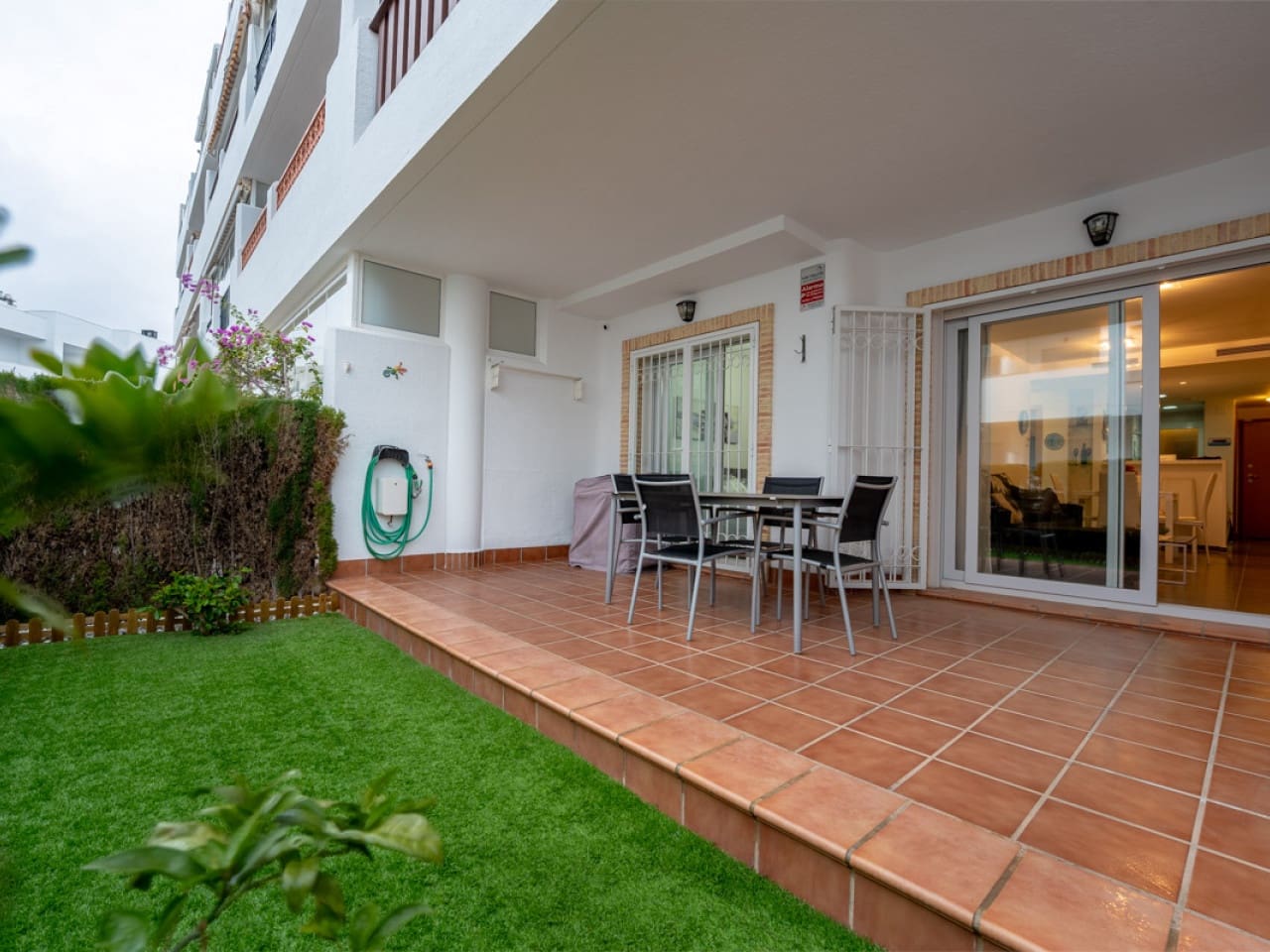 2 makuuhuone Huoneisto myytävänä paikassa Los Dolses mukana uima-altaan - 199 500 € (Ref: 9583110)