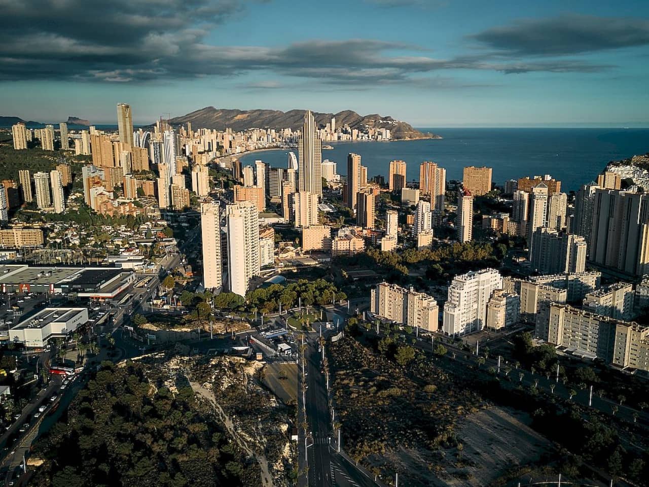 3 soveværelse Penthouse til salg i Benidorm med swimmingpool - € 980.500 (Ref: 9605257)