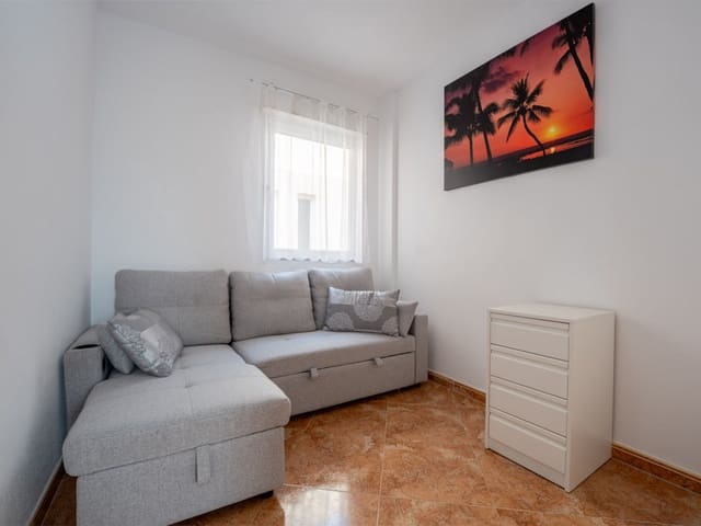 2 soveværelse Lejlighed til salg i Torrevieja med swimmingpool - € 180.000 (Ref: 9608318)