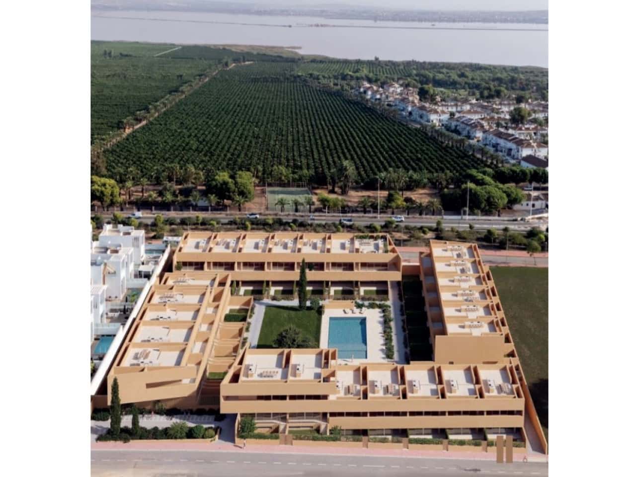 2 soveværelse Rækkehus til salg i Los Balcones med swimmingpool - € 299.000 (Ref: 9611759)