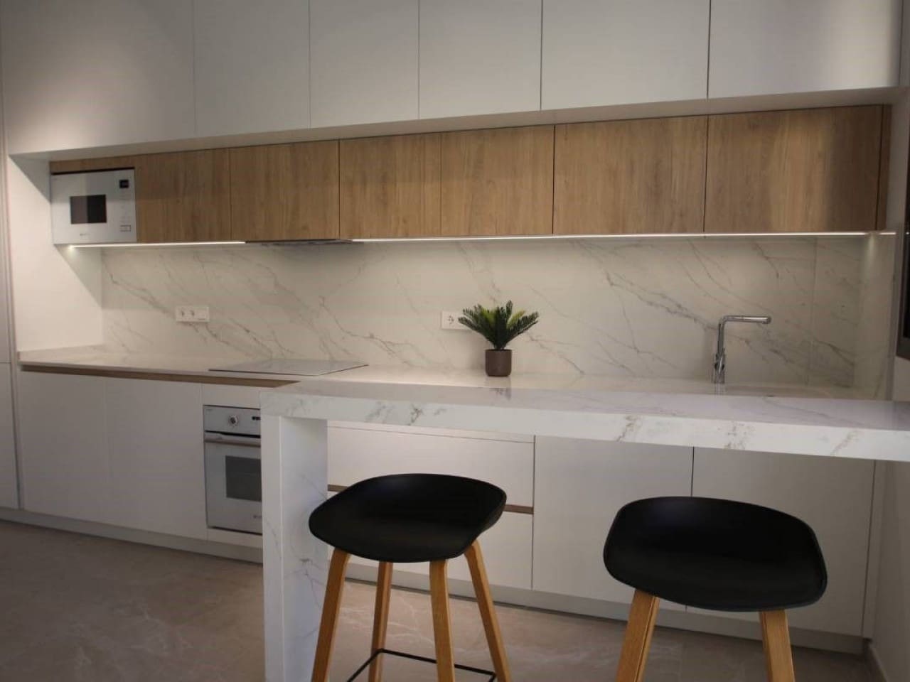 2 chambre Appartement à vendre à Torrevieja avec piscine - 249 000 € (Ref: 9627884)