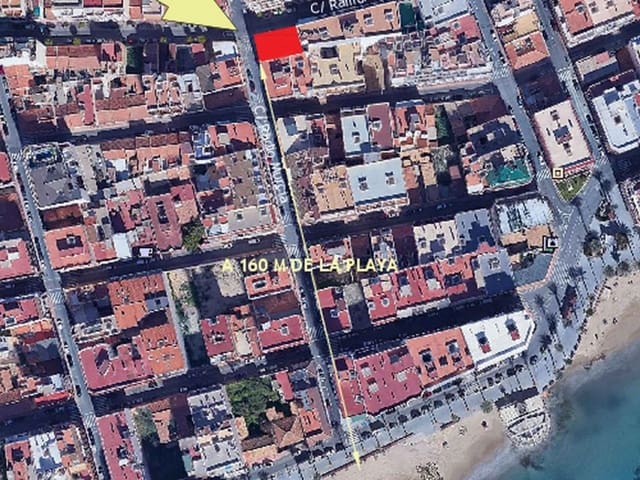 Apartamento de 2 habitaciones en Torrevieja en venta con piscina - 249.000 € (Ref: 9627884)