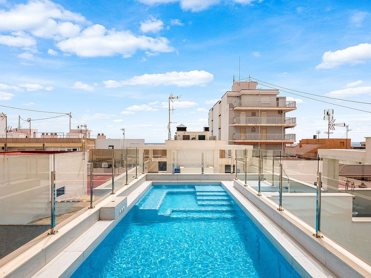 2 chambre Appartement à vendre à Torrevieja avec piscine - 249 000 € (Ref: 9627884)