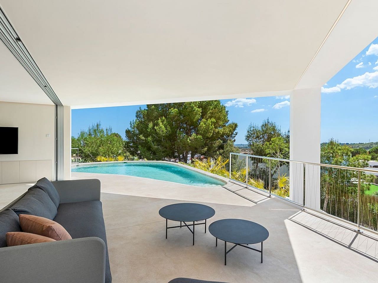 3 bedroom Villa for sale in Orihuela Costa with pool - € 2,365,000 (Ref: 9630400)