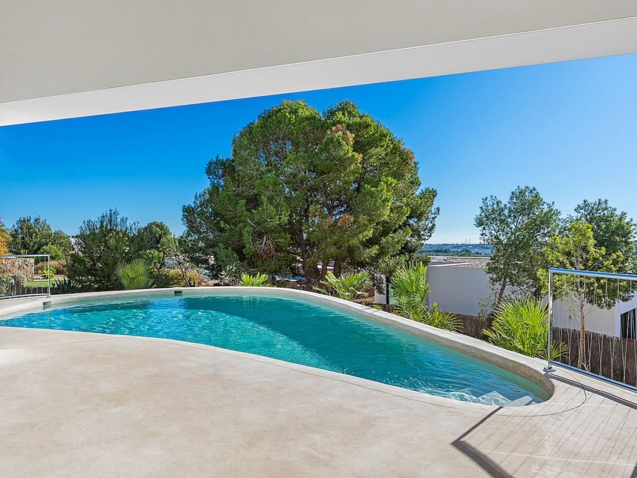 3 bedroom Villa for sale in Orihuela Costa with pool - € 2,365,000 (Ref: 9630400)