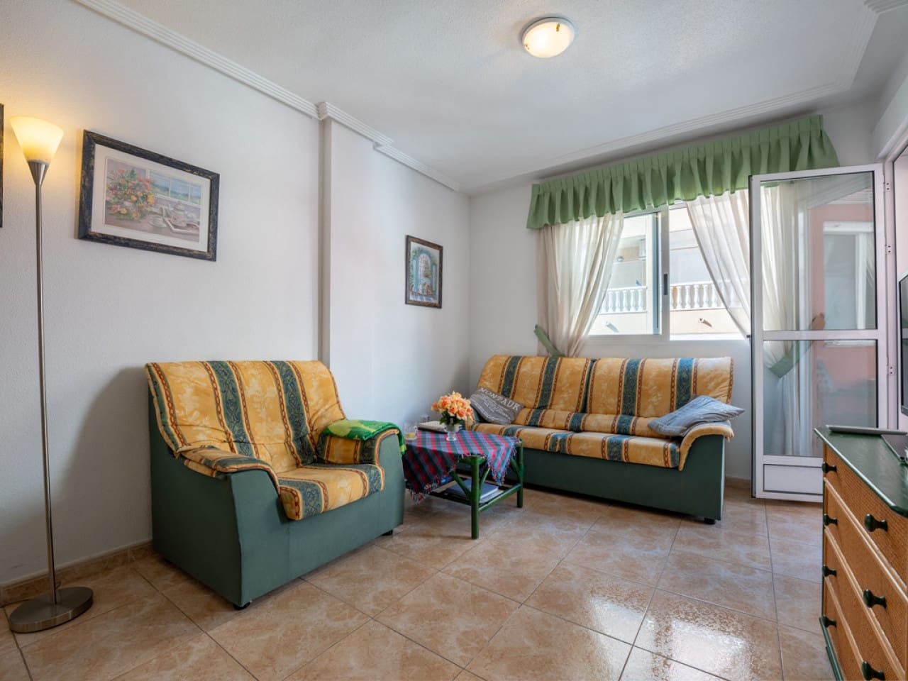 2 camera da letto Appartamento in vendita in Torrevieja con piscina garage - 129.900 € (Rif: 9645452)