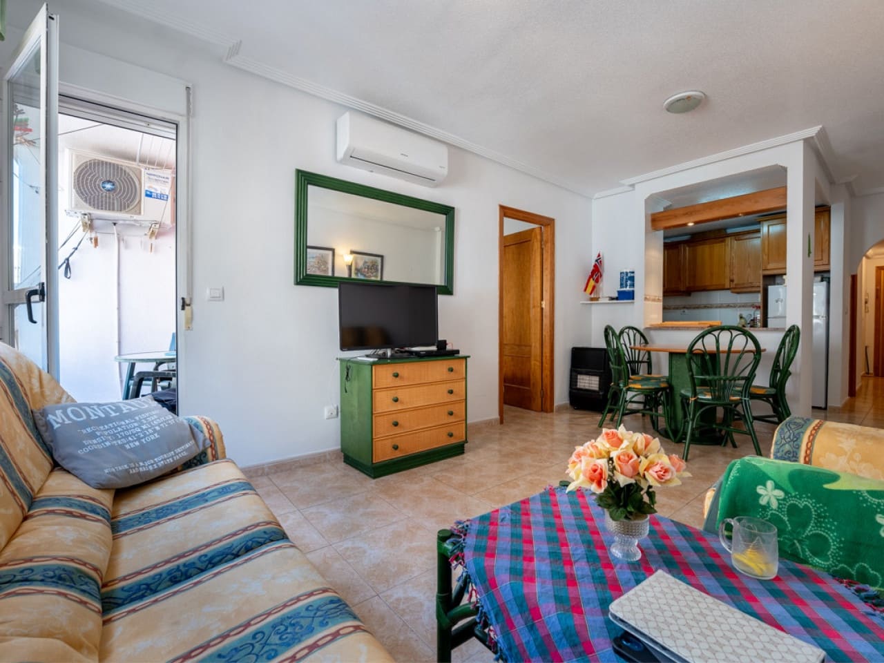 2 camera da letto Appartamento in vendita in Torrevieja con piscina garage - 129.900 € (Rif: 9645452)