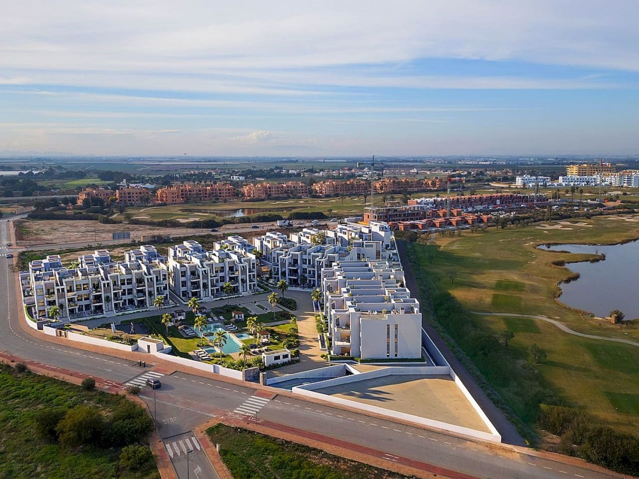 2 bedroom Apartment for sale in Los Alcazares with pool - € 299,000 (Ref: 9712401)