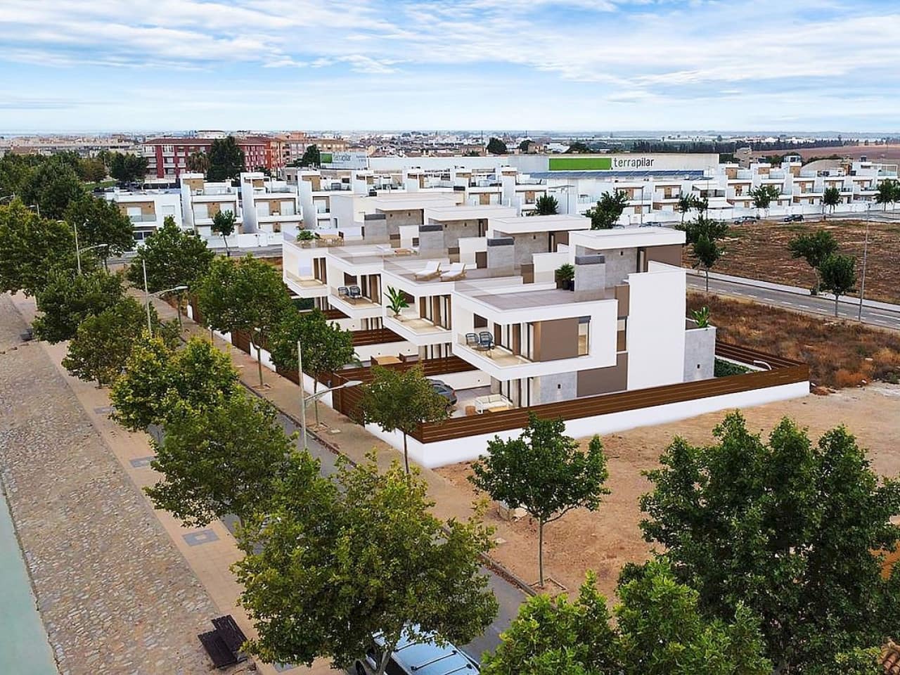 Chalet de 3 habitaciones en Pilar de la Horadada en venta con piscina garaje - 550.000 € (Ref: 9732466)