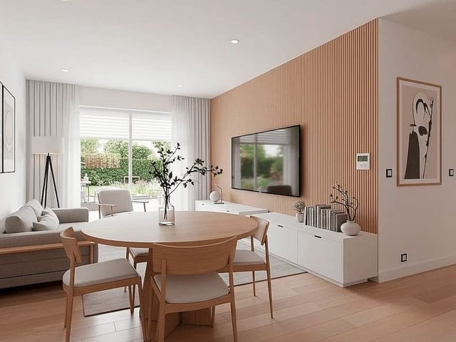 Apartamento de 2 habitaciones en Los Alcázares en venta con piscina garaje - 299.900 € (Ref: 9739095)