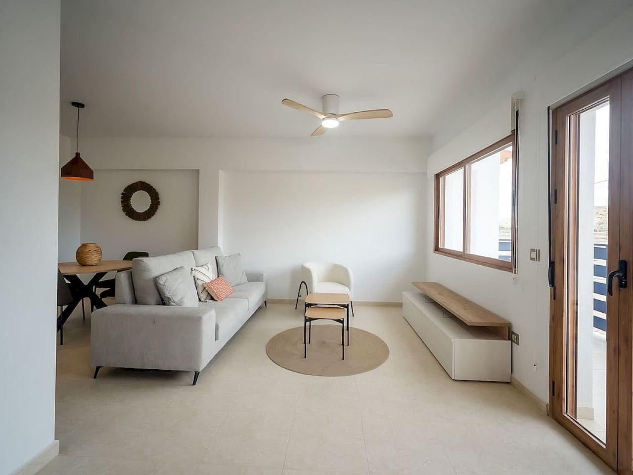 2 bedroom Apartment for sale in Cuevas del Almanzora with pool - € 125,900 (Ref: 9742108)