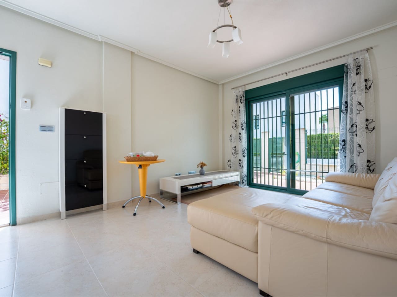 Chalet de 3 habitaciones en Rojales en venta con piscina - 330.000 € (Ref: 9742110)