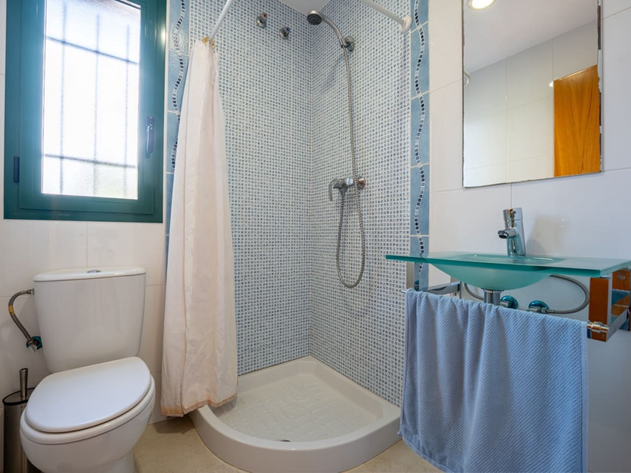 Chalet de 3 habitaciones en Rojales en venta con piscina - 330.000 € (Ref: 9742110)