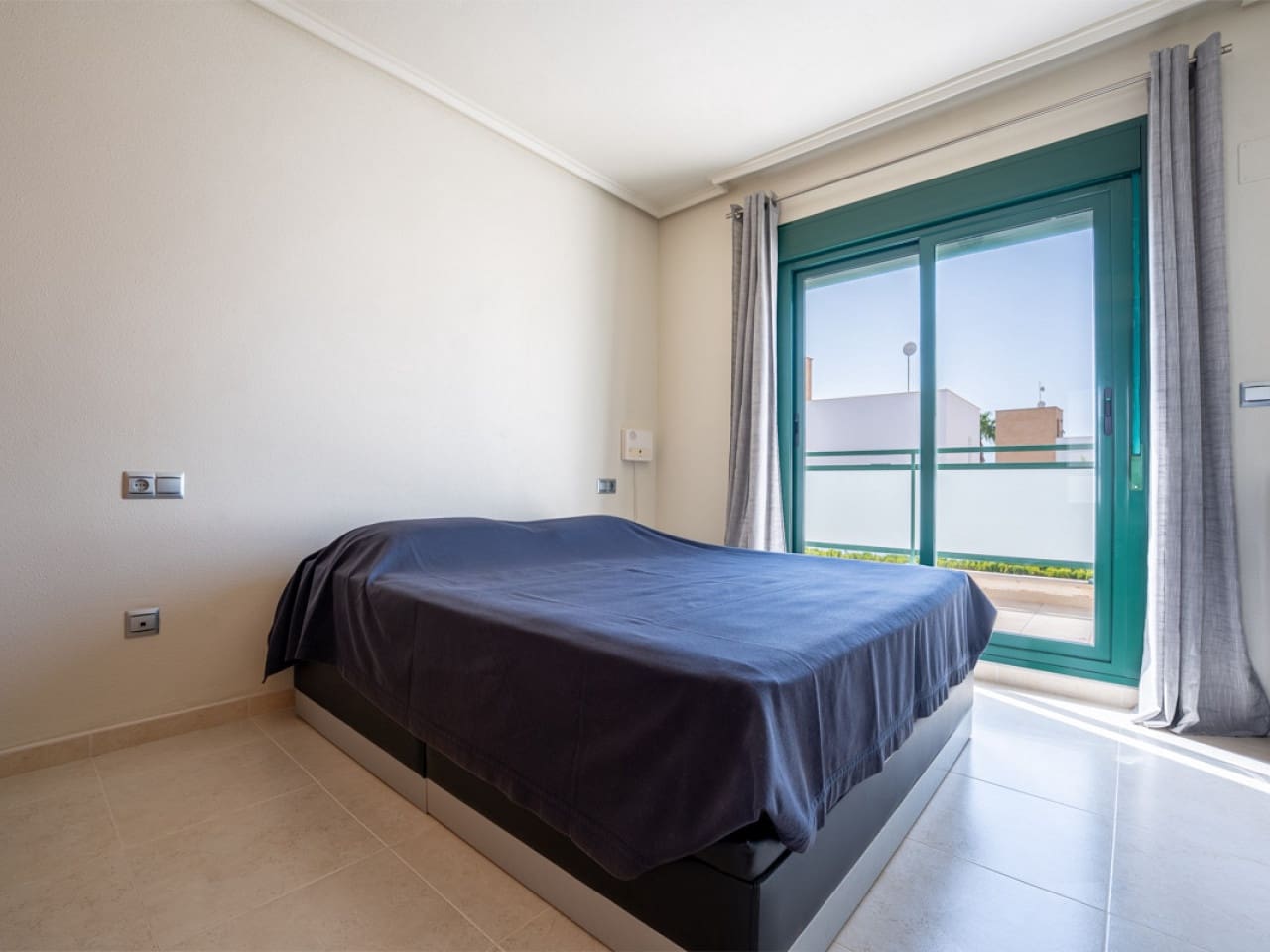 Chalet de 3 habitaciones en Rojales en venta con piscina - 330.000 € (Ref: 9742110)