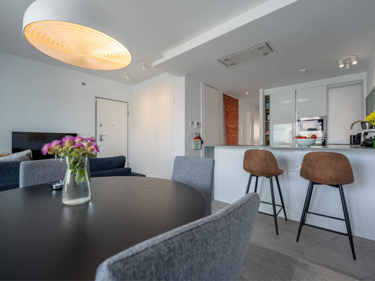 Apartamento de 2 habitaciones en Torrevieja en venta con piscina garaje - 319.900 € (Ref: 9778386)