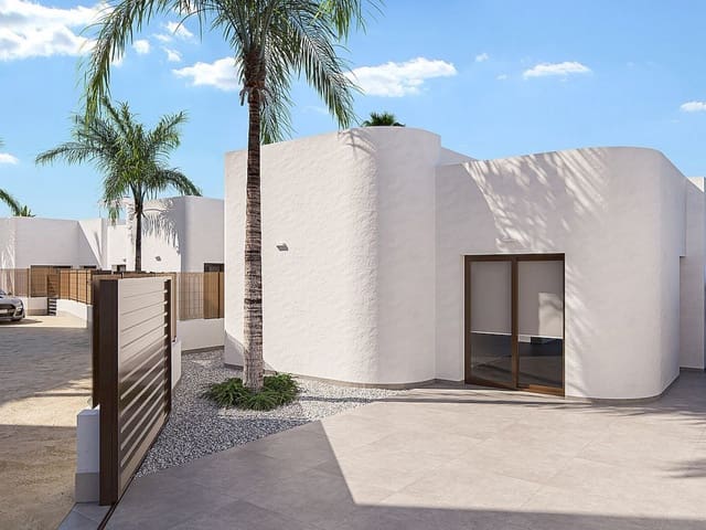 3 chambre Villa/Maison à vendre à Los Alcázares avec piscine garage - 539 900 € (Ref: 9791291)