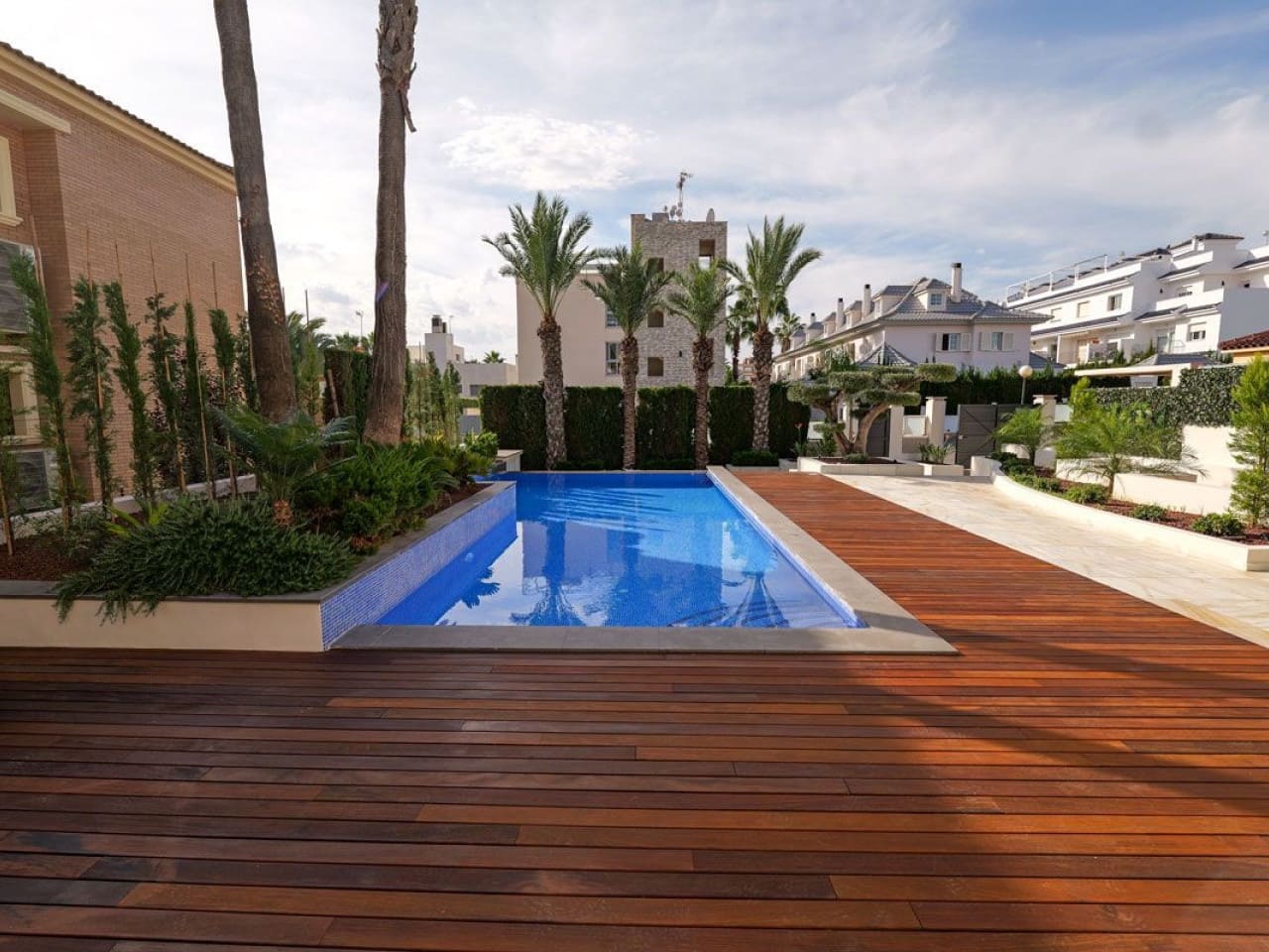 3 chambre Villa/Maison à vendre à La Veleta avec piscine - 1 630 000 € (Ref: 9797387)