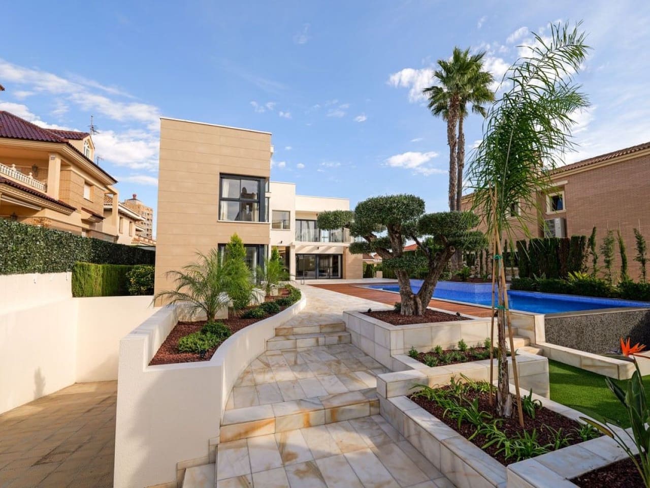 3 chambre Villa/Maison à vendre à La Veleta avec piscine - 1 630 000 € (Ref: 9797387)