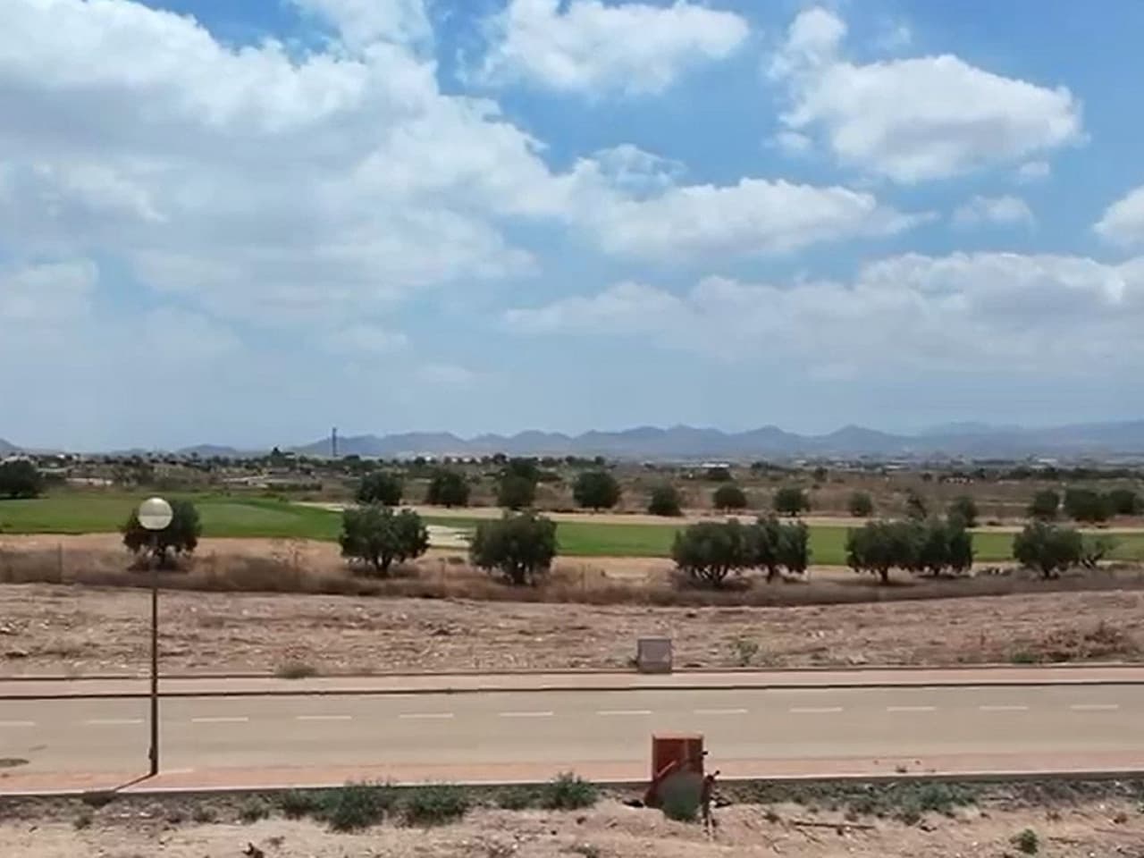 2 sovrum Villa till salu i Hacienda del Alamo med pool - 257 600 € (Ref: 9804737)