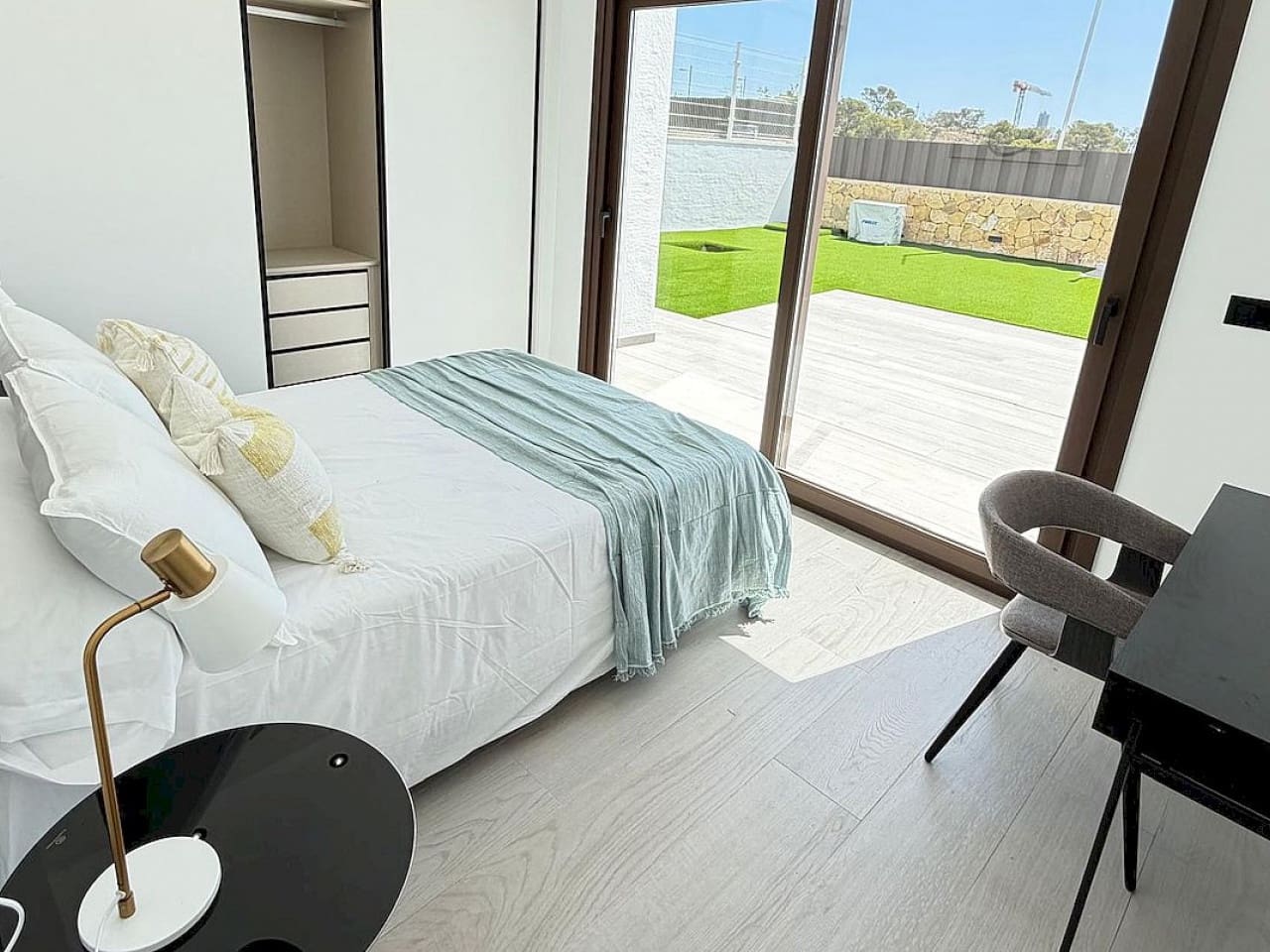 5 slaapkamer Villa te koop in Benidorm met zwembad - € 819.900 (Ref: 9860334)
