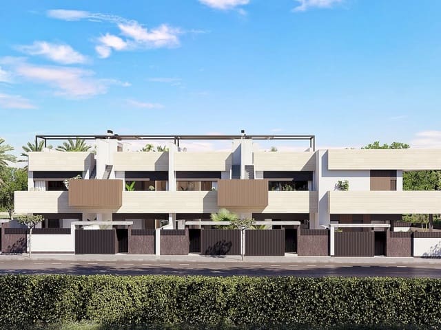 3 soverom Rekkehus til salgs i Pilar de la Horadada med svømmebasseng garasje - € 459 000 (Ref: 9862075)