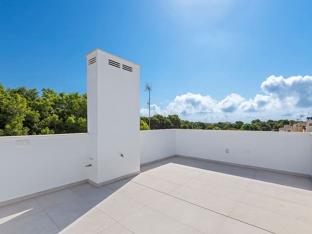 Chalet de 4 habitaciones en Mil Palmeras, Pilar de la Horadada en venta con piscina garaje - 729.900 € (Ref: 9892672)