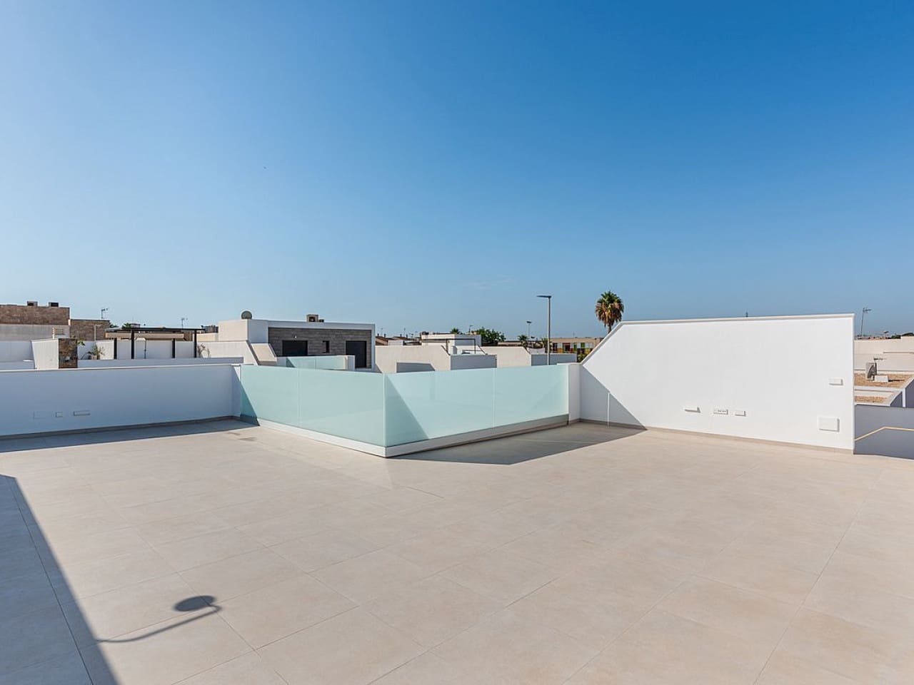3 slaapkamer Villa te koop in Los Alcazares met zwembad - € 1.000.000 (Ref: 9892673)