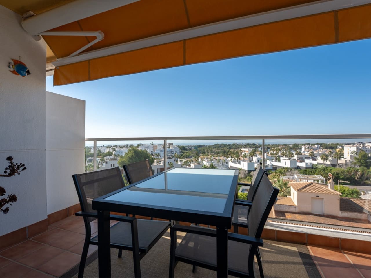 2 soveværelse Lejlighed til salg i Villamartin med swimmingpool garage - € 269.000 (Ref: 9892674)