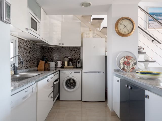 2 chambre Appartement à vendre à Orihuela Costa, Orihuela avec piscine garage - 269 000 € (Ref: 9892674)