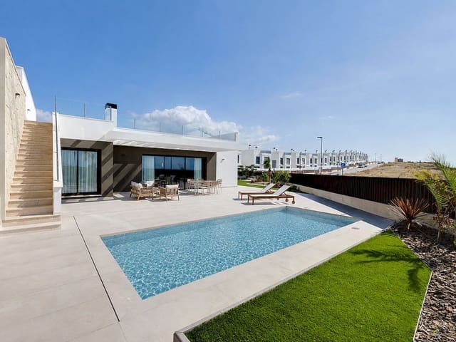 3 bedroom Villa for sale in Muchamiel / Mutxamel with pool - € 595,000 (Ref: 9896888)