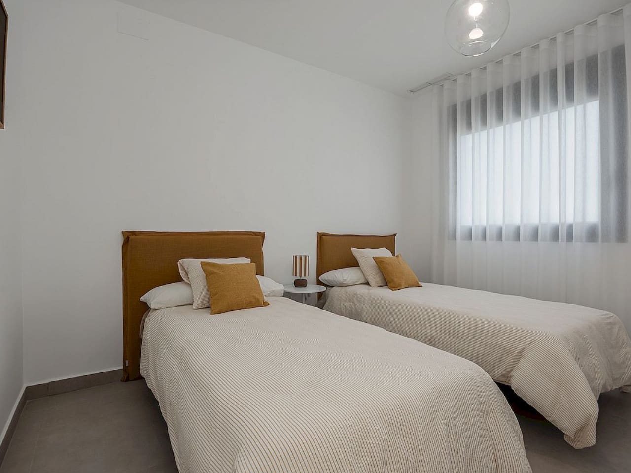 2 Zimmer Apartment zu verkaufen in La Villajoyosa / Vila Joiosa - 275.000 € (Ref: 9911271)